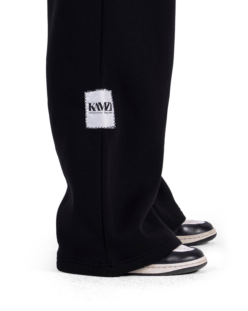 kamzi black wide leg