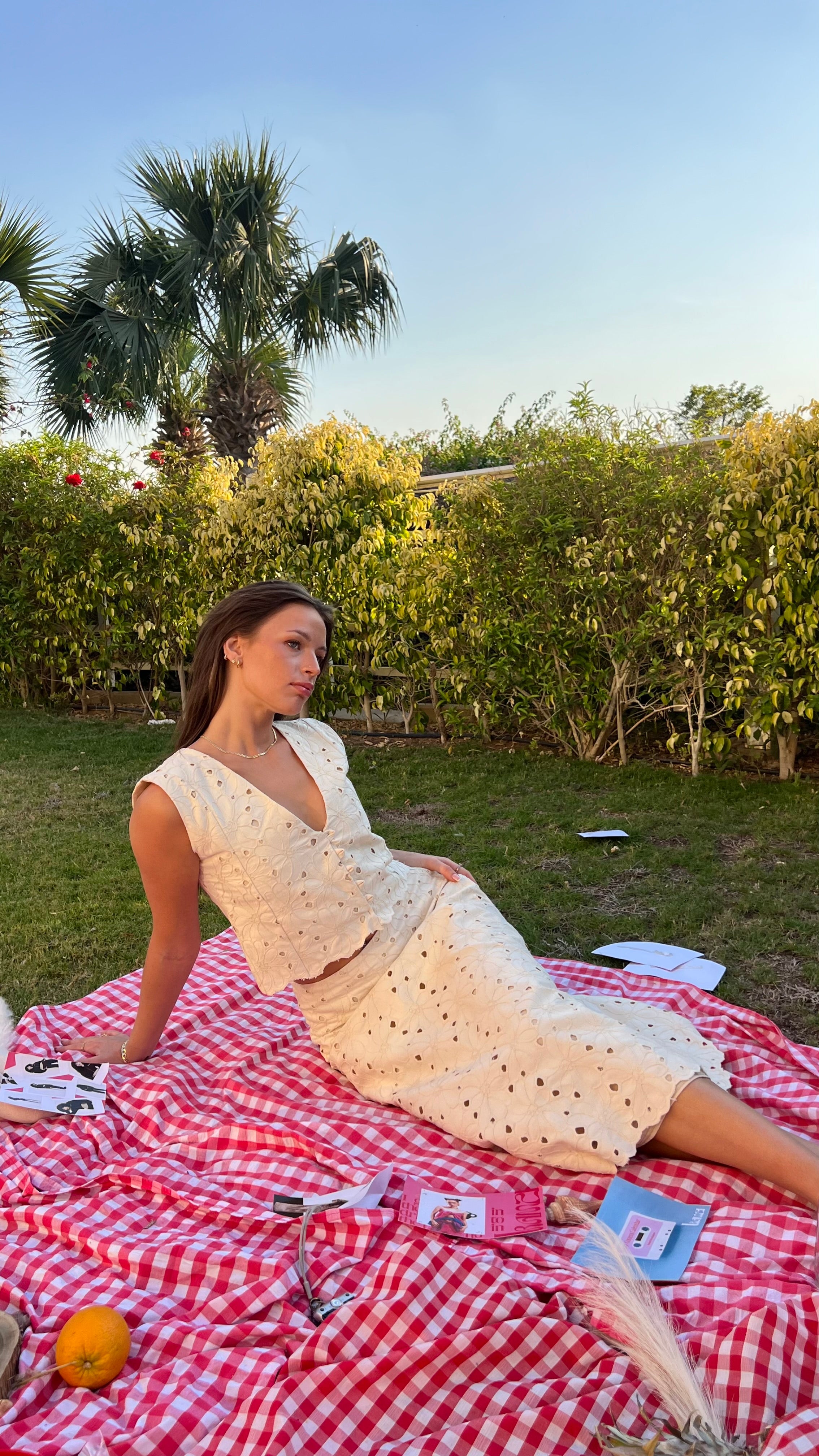 SUN SET