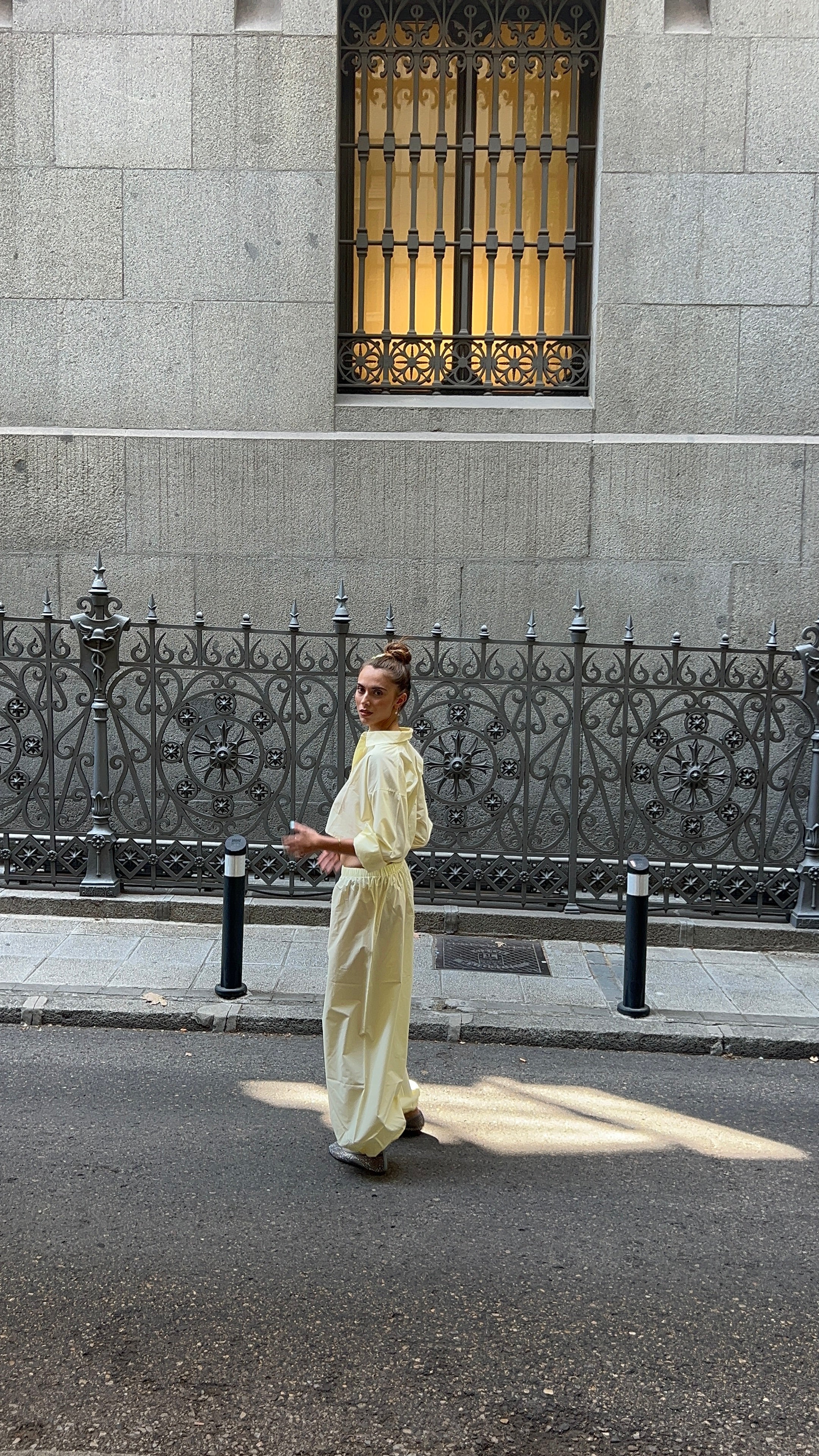 Urban Ensemble Set In Yellow