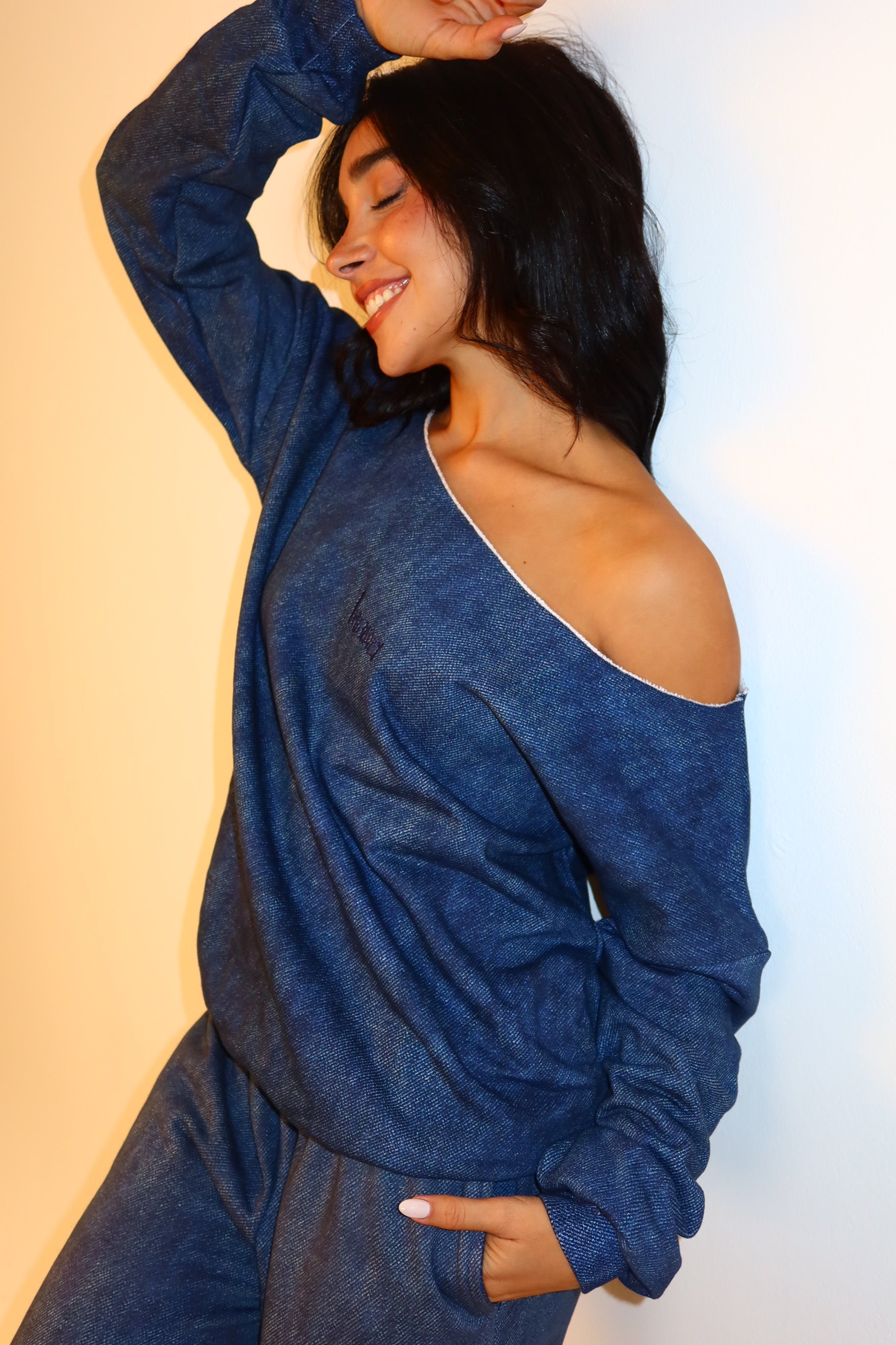 Ash Wash No Neckline Sweater