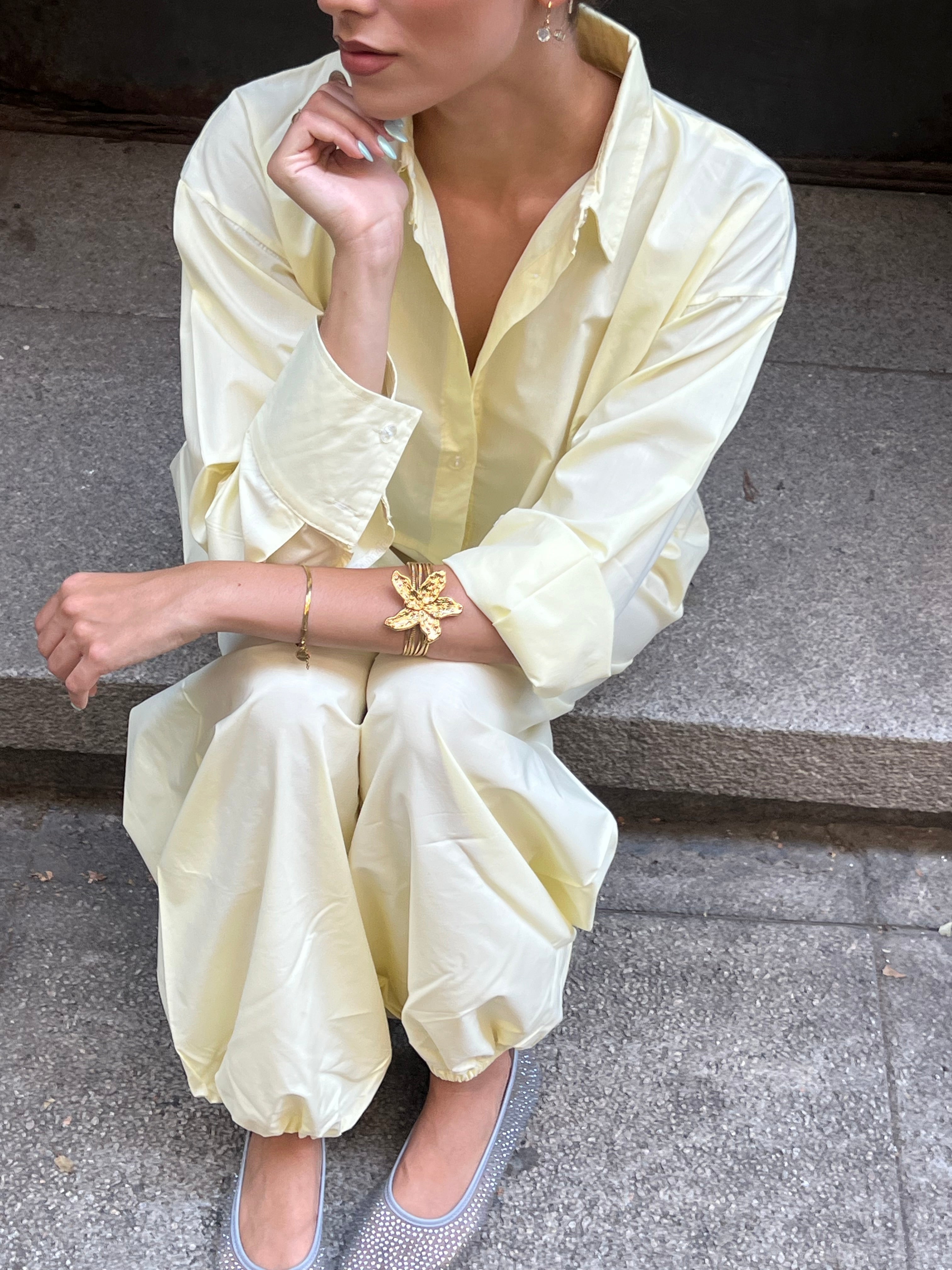 Urban Ensemble Set In Yellow