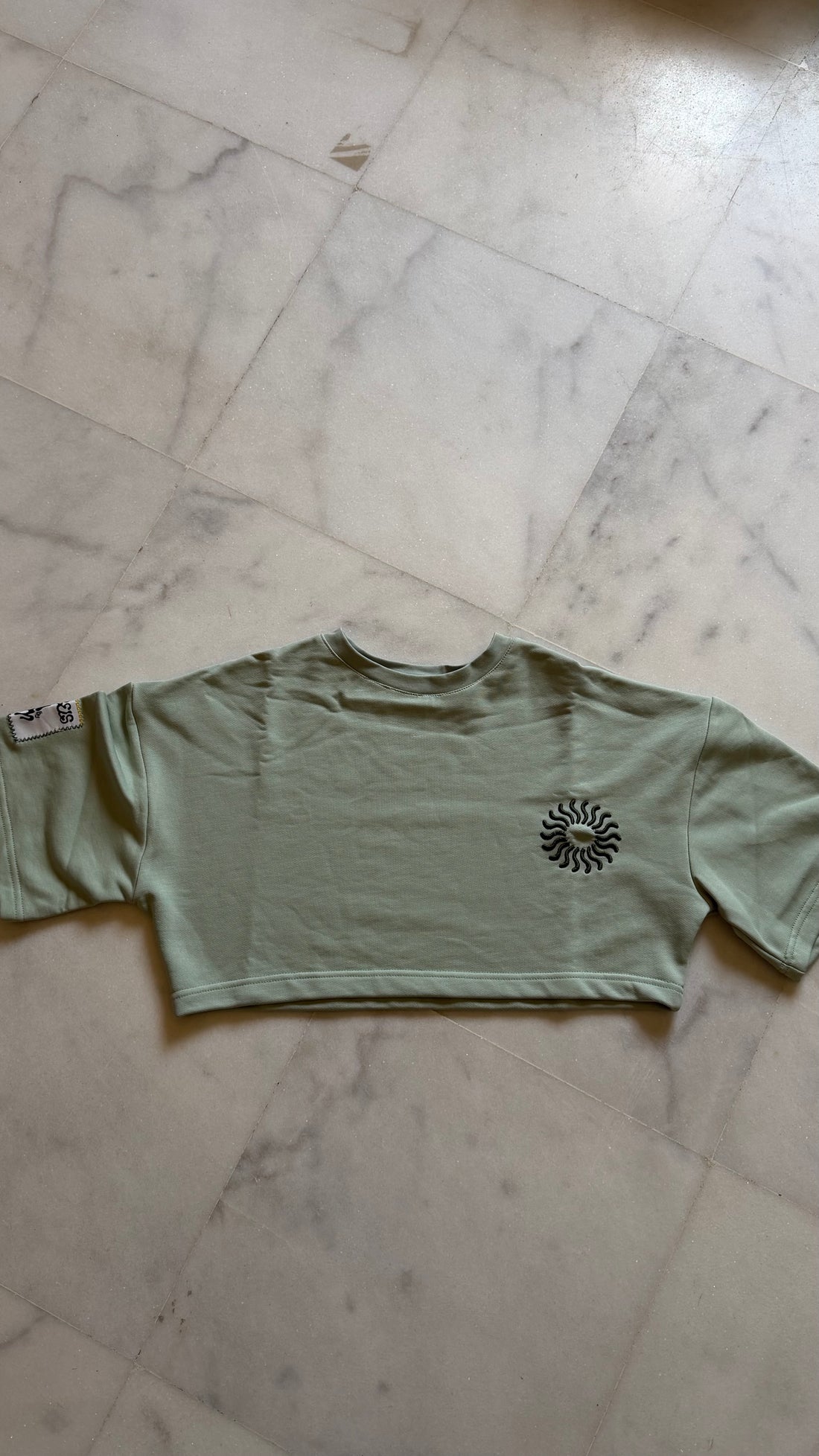 Green cropped shirt