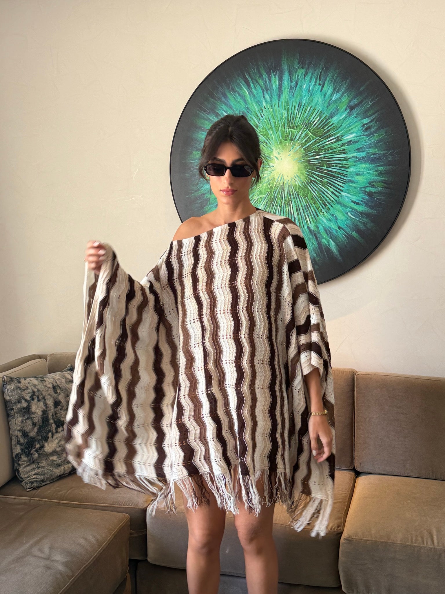 Wiggly Waves cape in creme