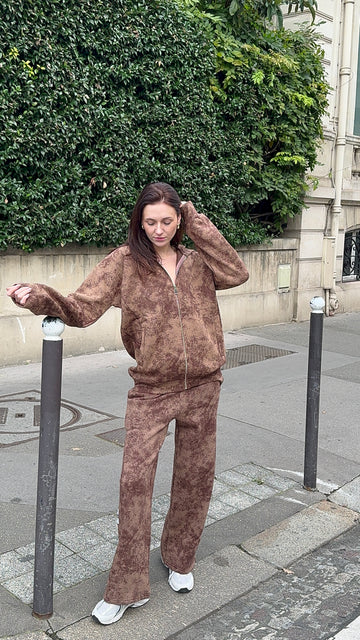 mocha tie dye