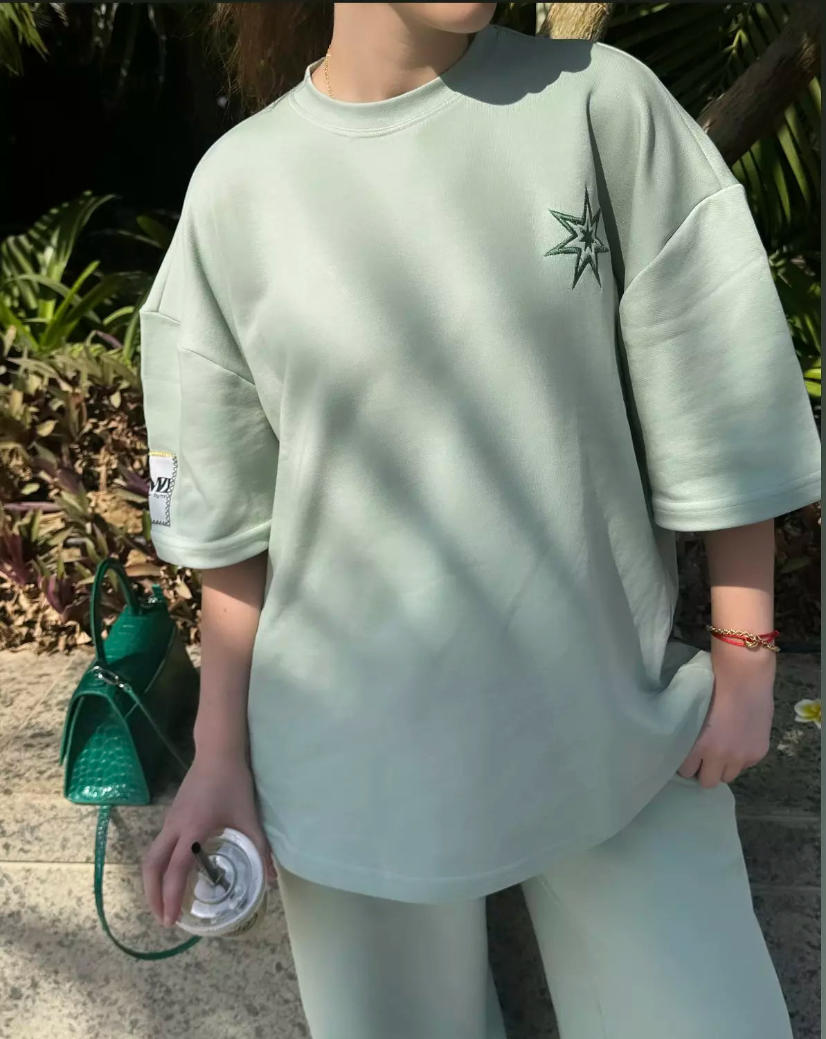 mint oversized tshirt