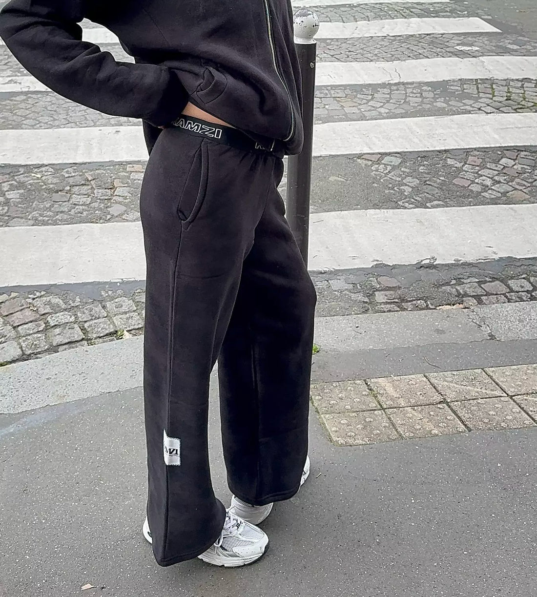 black tie dye pants