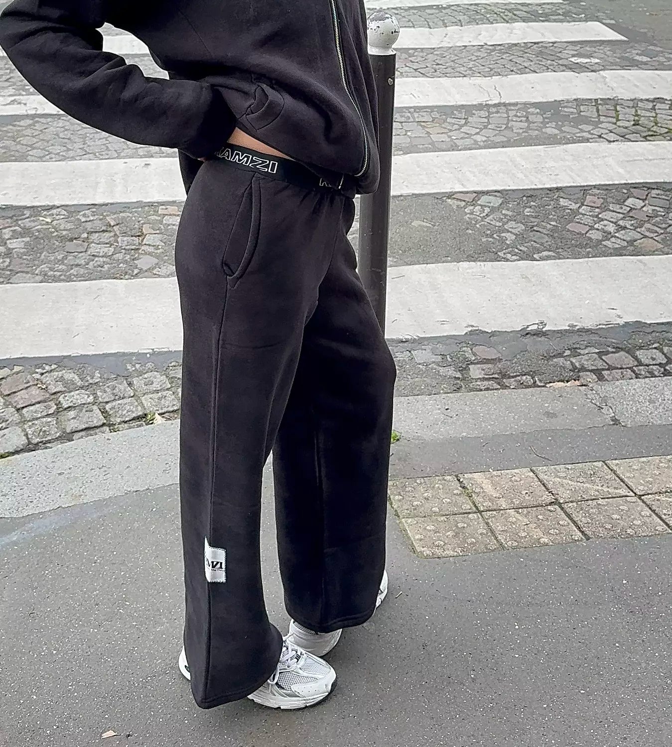 black tie dye pants