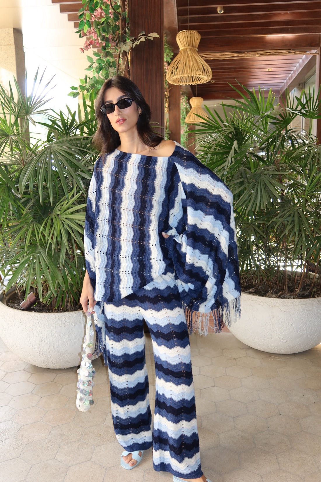 Wiggly Waves Set in navy