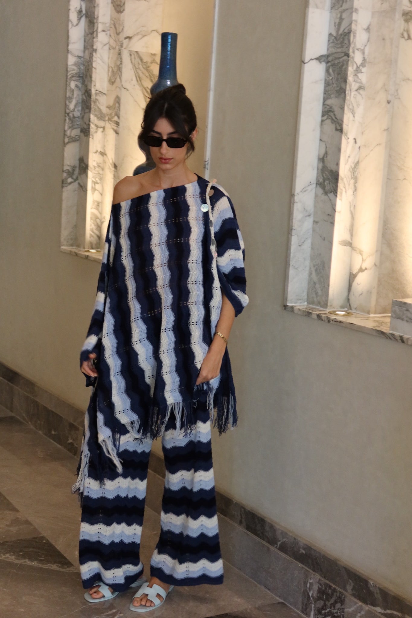 Wiggly Waves Set in navy